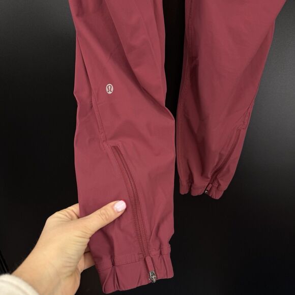 EUC Lululemon Adapted State High-Rise Jogger Womens Sz 8 Red Merlot Lightweight - Picture 5 of 7